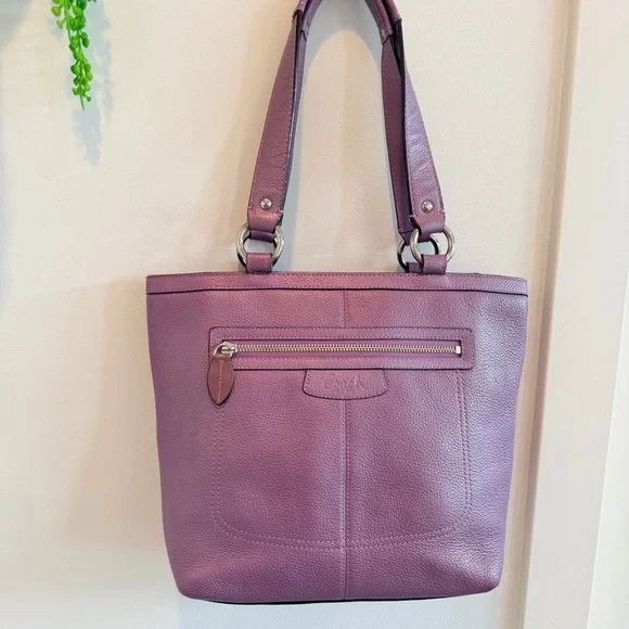 Coach Penelope Lavender Pebbled Leather Medium Women's Shoulder Bag L1063-F14683 - Picture 2 of 16